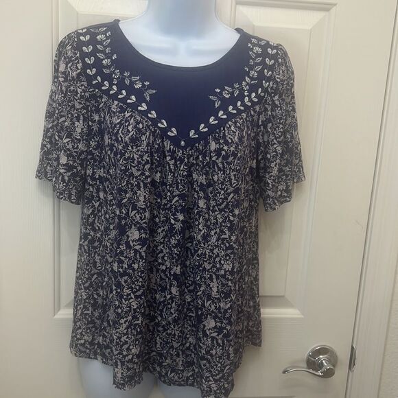 Lucky Brand Size Medium Short Sleeve Shirts Set Of 2 Floral Square Neck - Picture 5 of 10